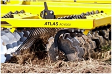 strom atlas 002 Nowy tarczowy pług podorywkowy STROM ATLAS