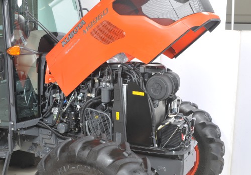 kubota m9960 silnik Kubota prezentuje nowe modele ciągników.