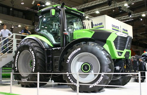 000 deutz fahr seria 11 440hp Największy i najmocniejszy DEUTZ FAHR   ciągniki serii 11 już w 2015 roku!